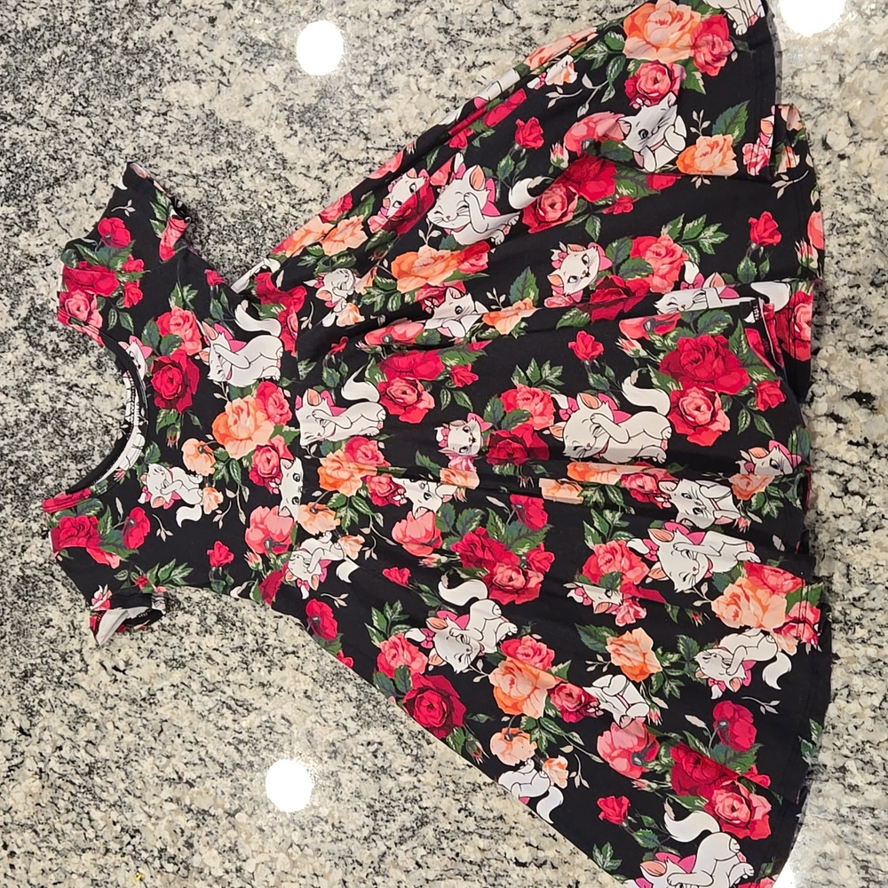 Wild Rich Kids Marie Twirl